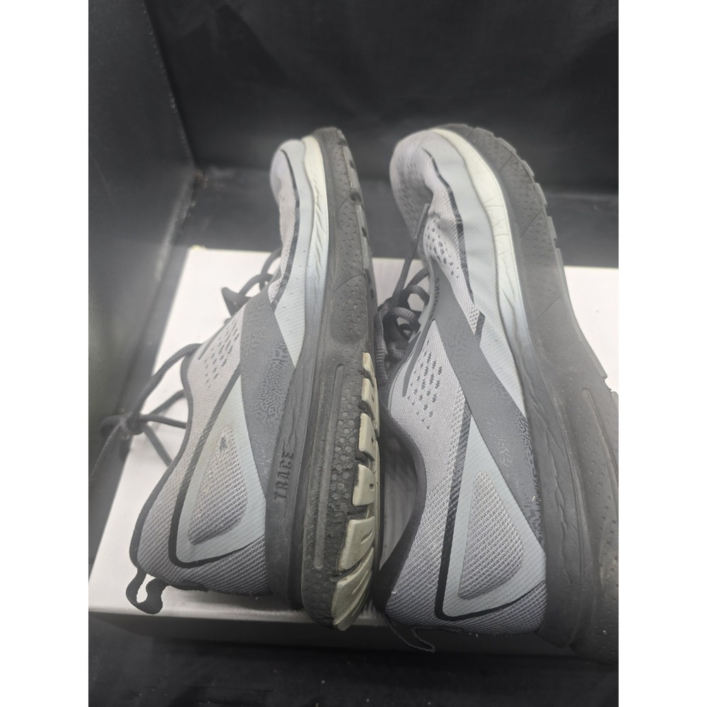 Size 11 - Brooks Trace 3 Grey Ebony